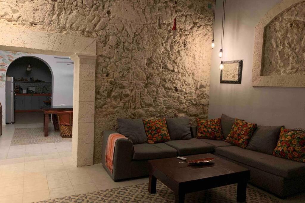 קמפצ'ה Casa El Flamboyan Dentro De La Ciudad Amurallada מראה חיצוני תמונה